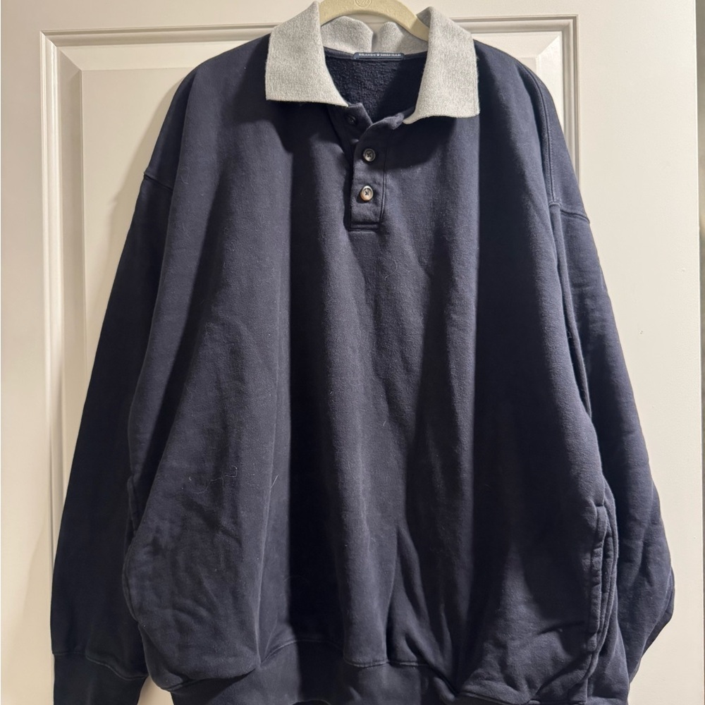 Brandy Melville Dark Blue Top with Light Gray Collar